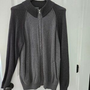 NWT Eastside Westside Men's Light/Dark Grey Zip Up Sweater - Size L